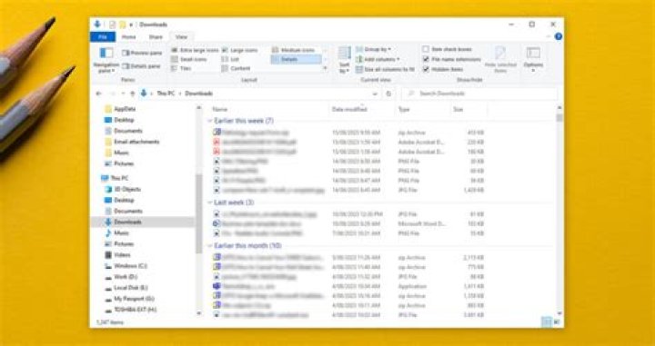 2 ways to disable File Grouping in Windows 10