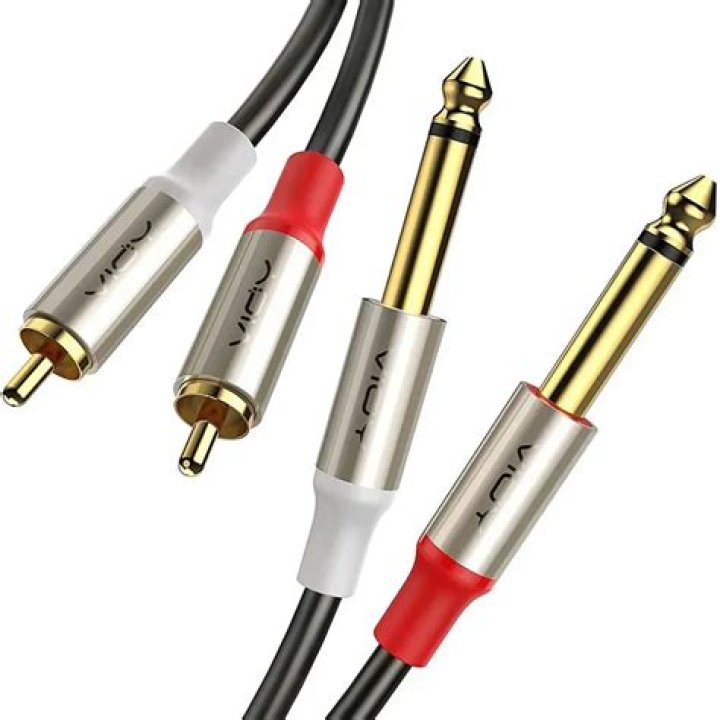 1More_Triple-Driver-Over-Ear_LK_11 3.5mm cables descending.