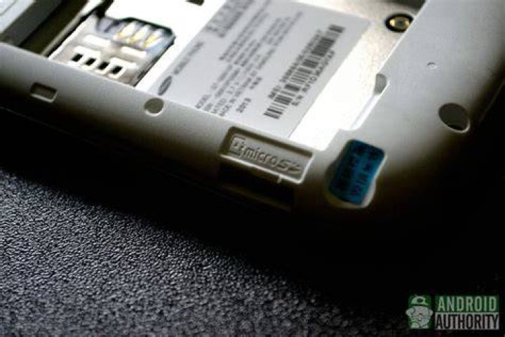 Android M lets you move apps to microSD thanks to “adoptable” storage