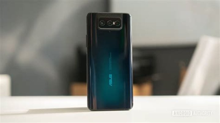Asus Zenfone 7 Pro Rear view on a table Asus Zenfone 7 Pro Rear view on a table