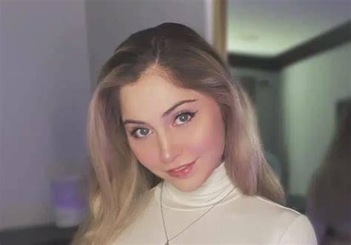 Ava Bamby Ava Bamby