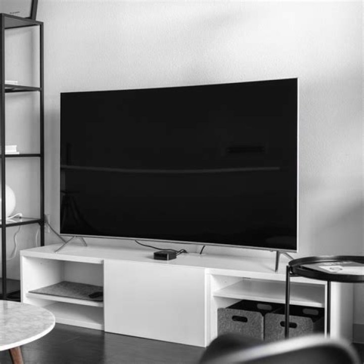 blank tv screen with xbox one