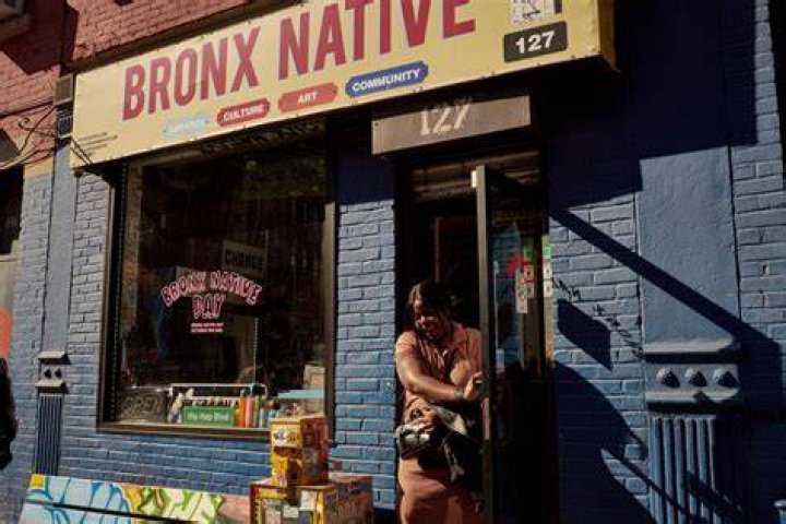 Bronx Native Builds Reading Utopia In Teaneck