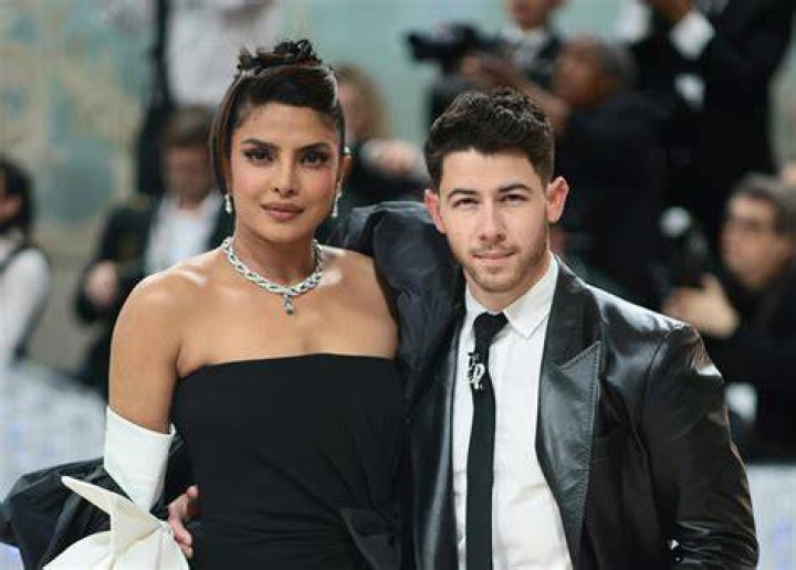 Celebrity Cougar Couples