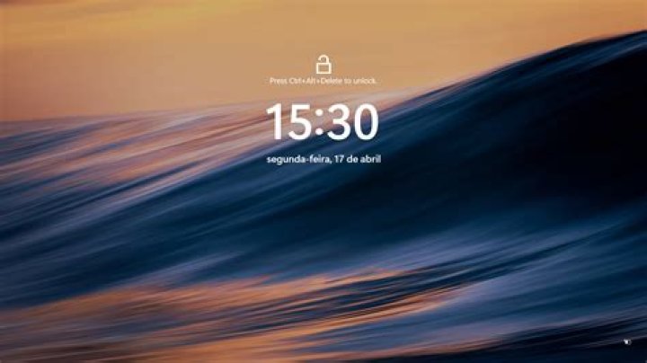 change-advanced windows 11 lock screen slideshow not working