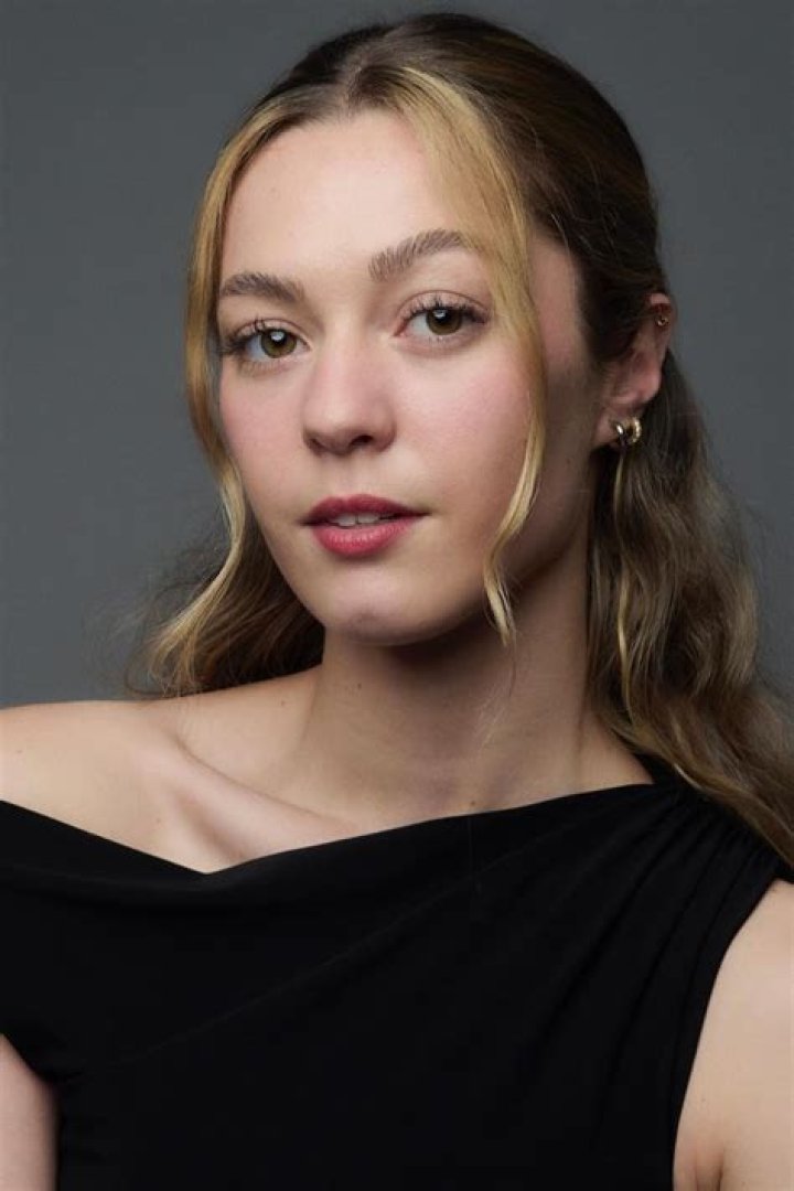 chloe webb height imdb chloe webb height imdb