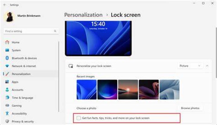 comp adminsitrative windows 11 lock screen slideshow not working