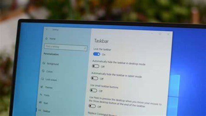 corners reset taskbar settings windows 11