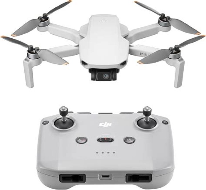 DJI Mini 2 flying angle low sky DJI Mini 2 flying angle low sky