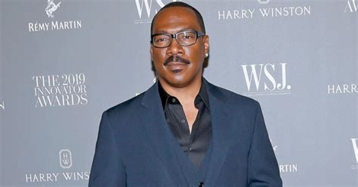 eddie murphy massive $200 million net worth