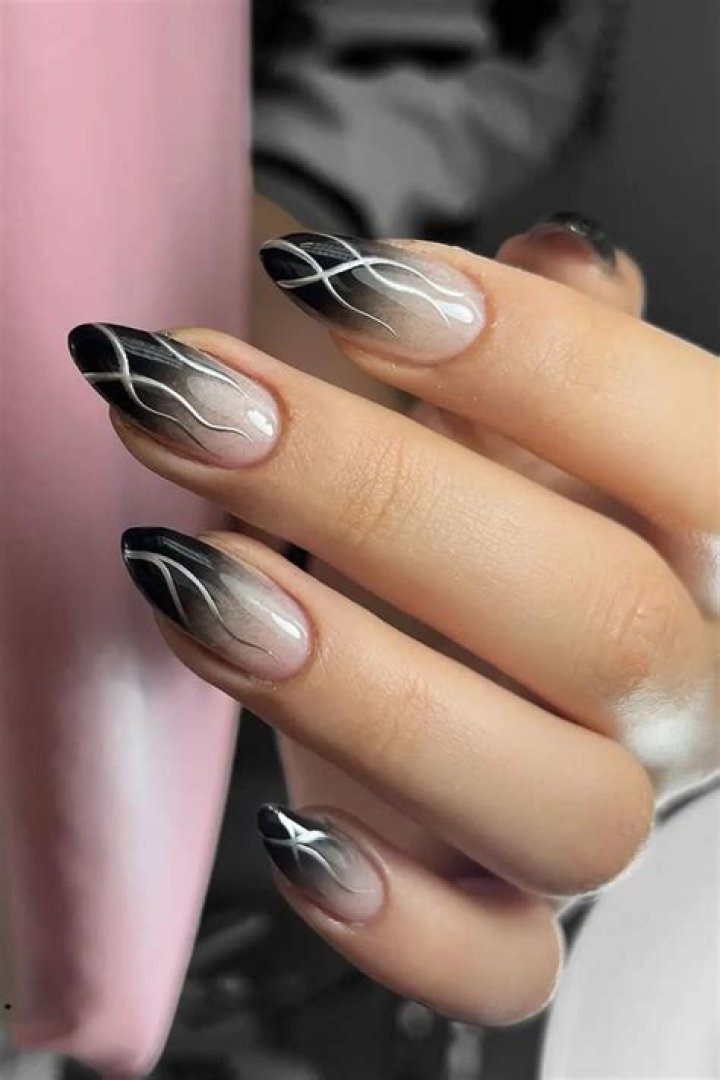 emilio pucci nude nails