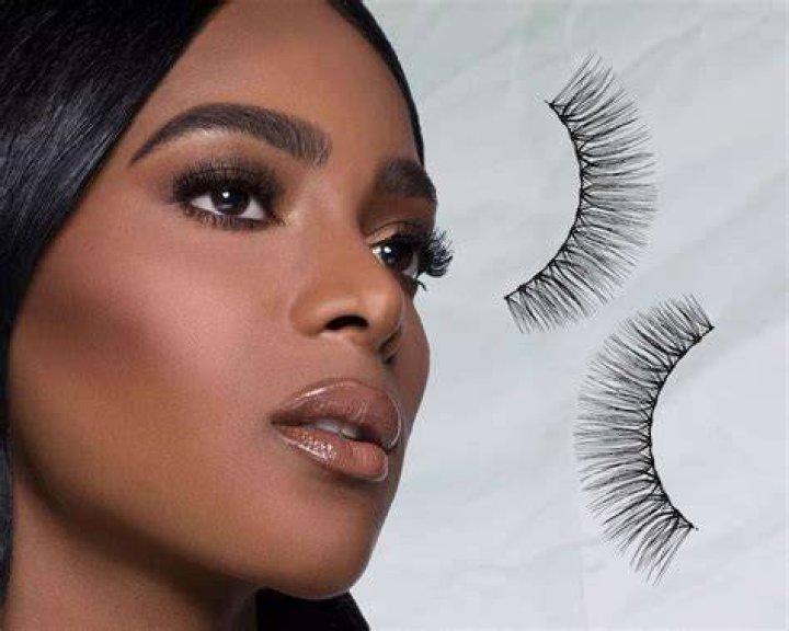 false eyelashes