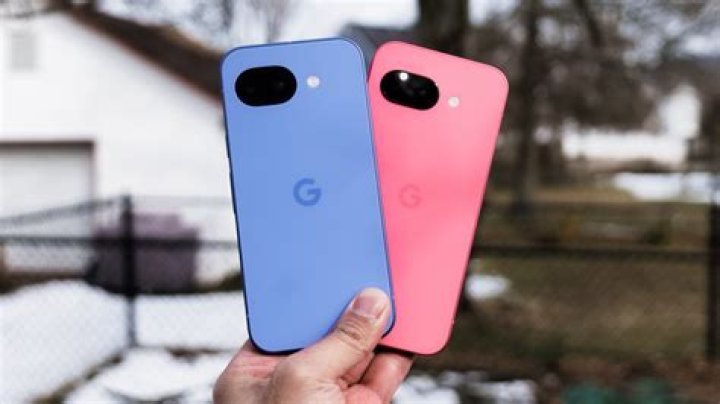 Google Pixel 3a Purple-ish Buttons