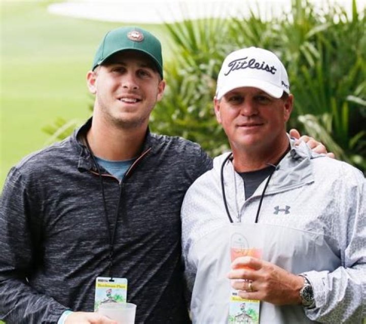 Jared Goff and Jerry Goff talking