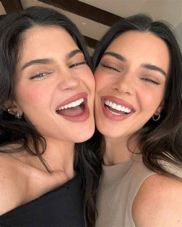 Kendall Jenner smiling with her teeth