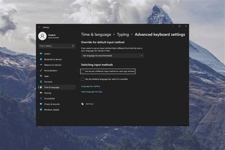 Keyboard language changes automatically in Windows 11
