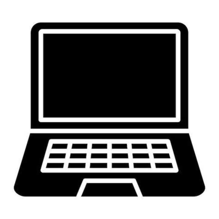 laptop and pens on desk laptop close-up black - Glyph launcher not working