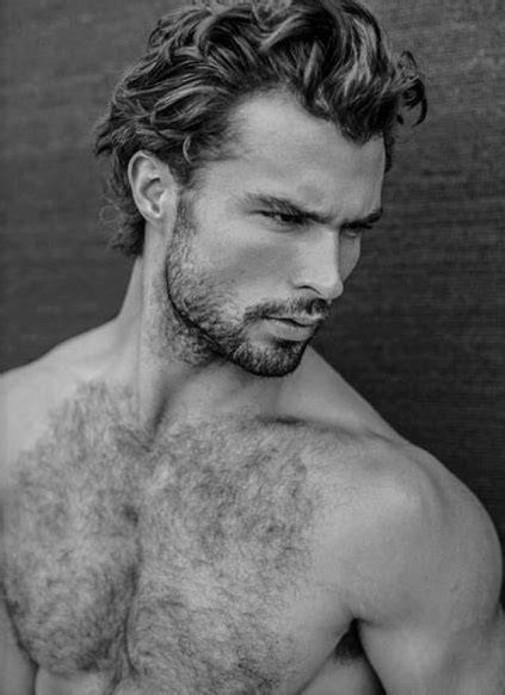 Model Walter Savage
