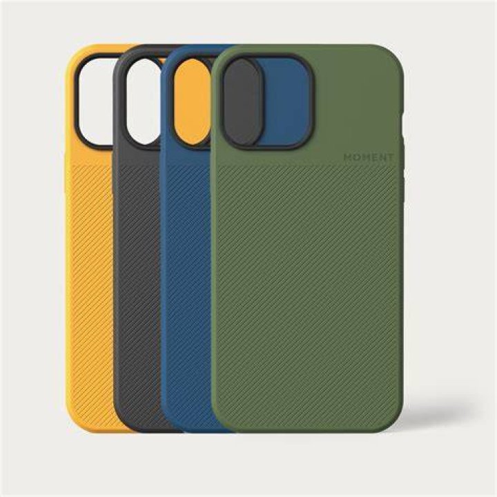 gp6 thin moment moment case compatible with magsafe accessories