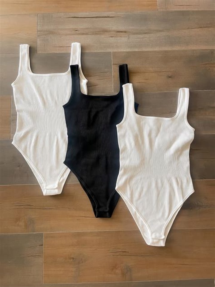 MRIGNT Ribbed Seamless Bodysuit