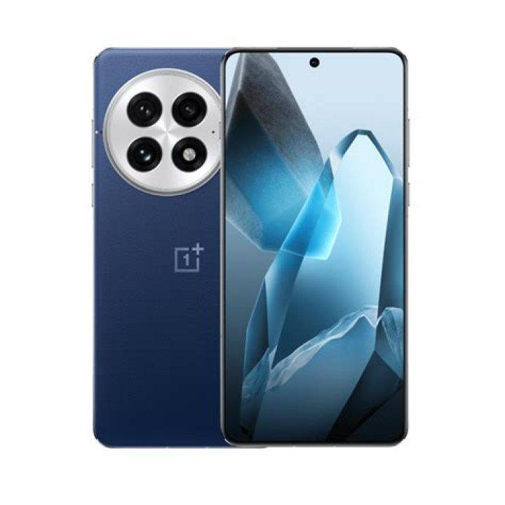 OnePlus 10 Pro rear angled OnePlus 10 Pro rear angled
