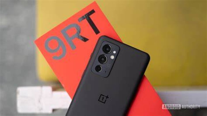 OnePlus 9RT close up of the camera with glittering back OnePlus 9RT close up of the camera with glittering back