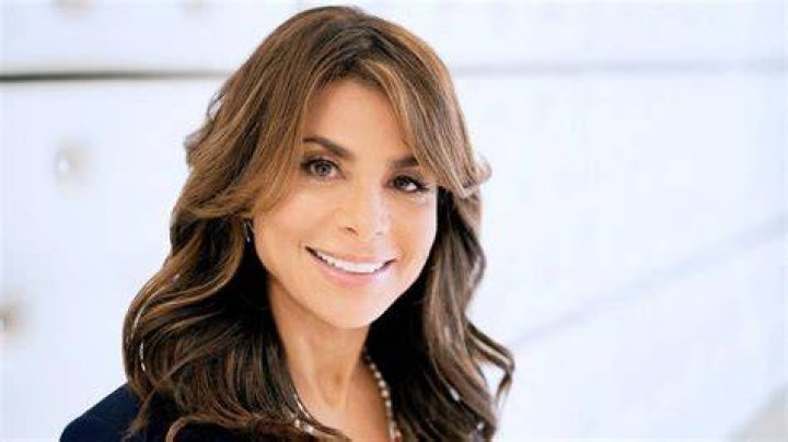 Paula Abdul smiling
