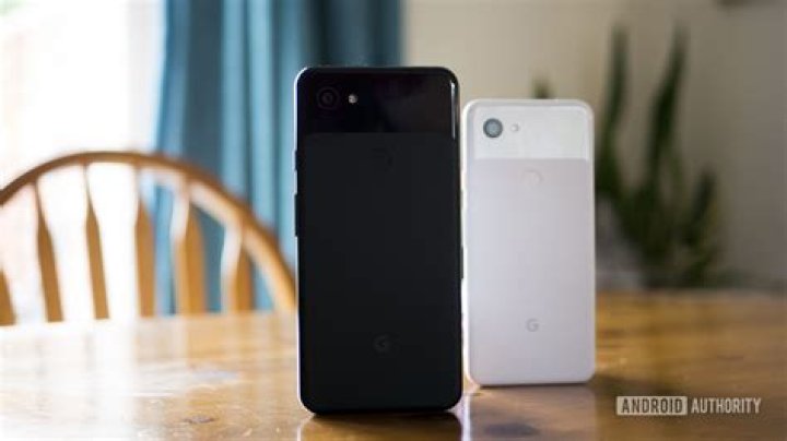 Pixel 3a and Pixel 3a XL From Behind Pixel 3a Next to Pixel 3a XL