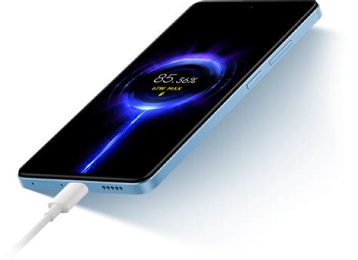 Redmi Note 8 with USB C port visible Redmi Note 8 with USB C port visible