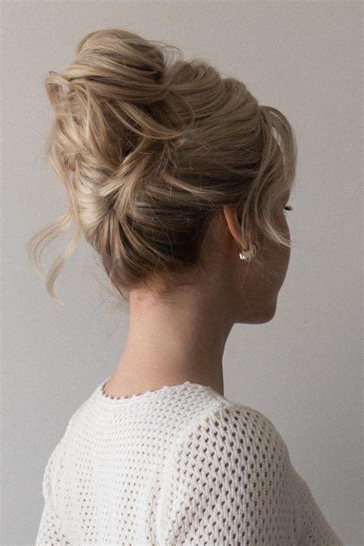 Rila updo hairstyle