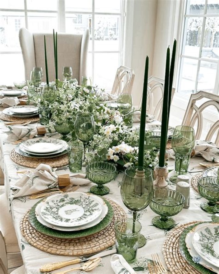 The Menu, Tablescape, and More