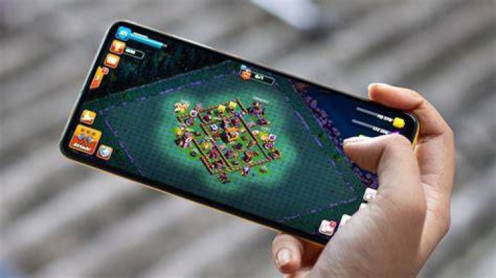 triple-town-screenshot-2016 triples town best Android games like Candy Crush Saga