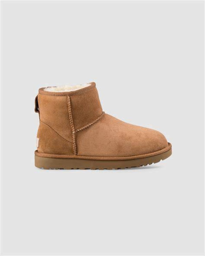 Ugg Classic Mini II Boots