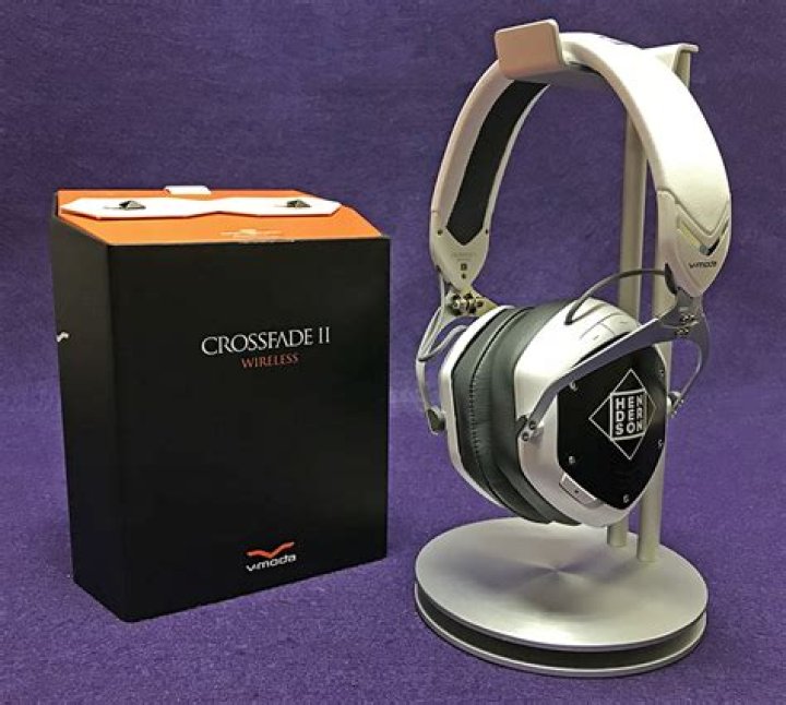 V Moda Crossfade 2 Deal V Moda Crossfade 2 Deal