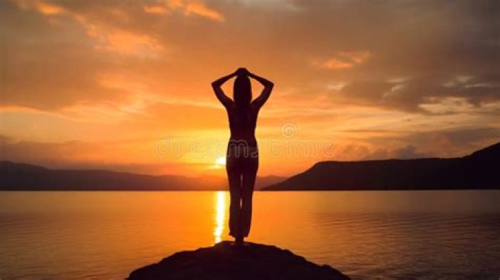 woman_standing